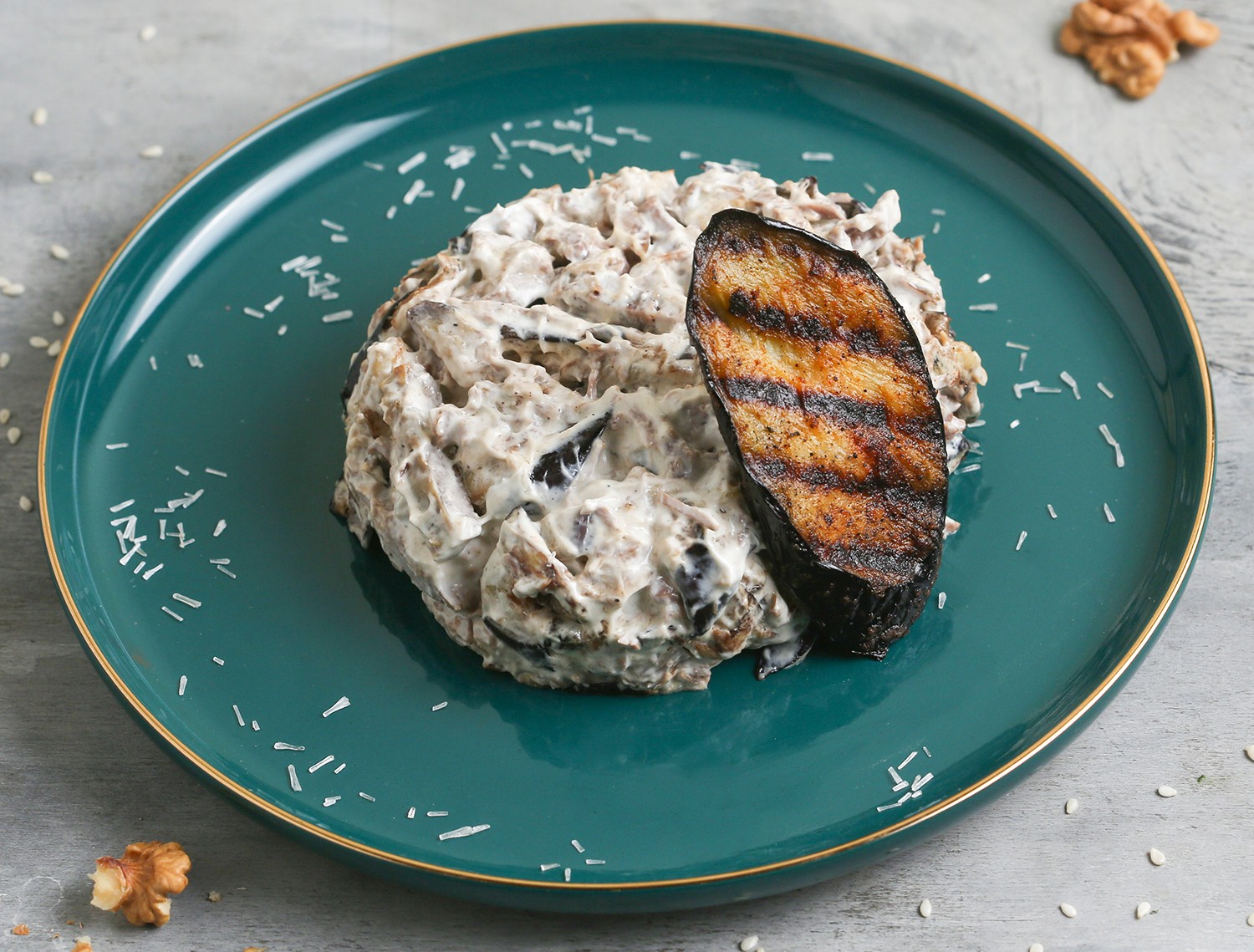 Баклажановый