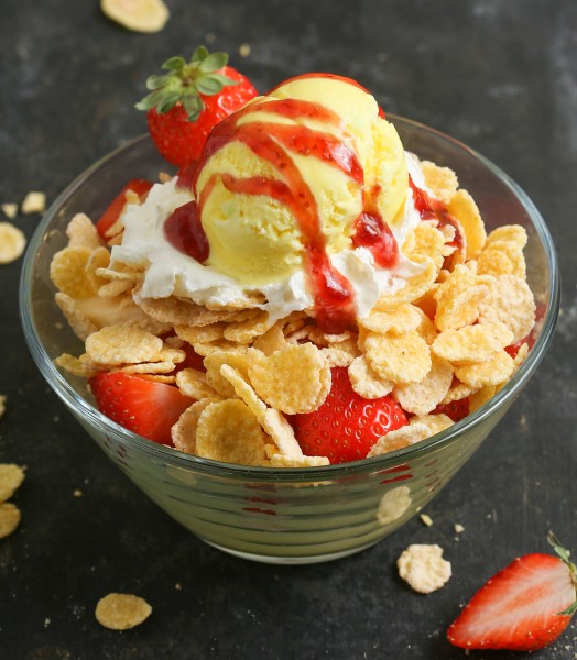 Фрукты и гранола