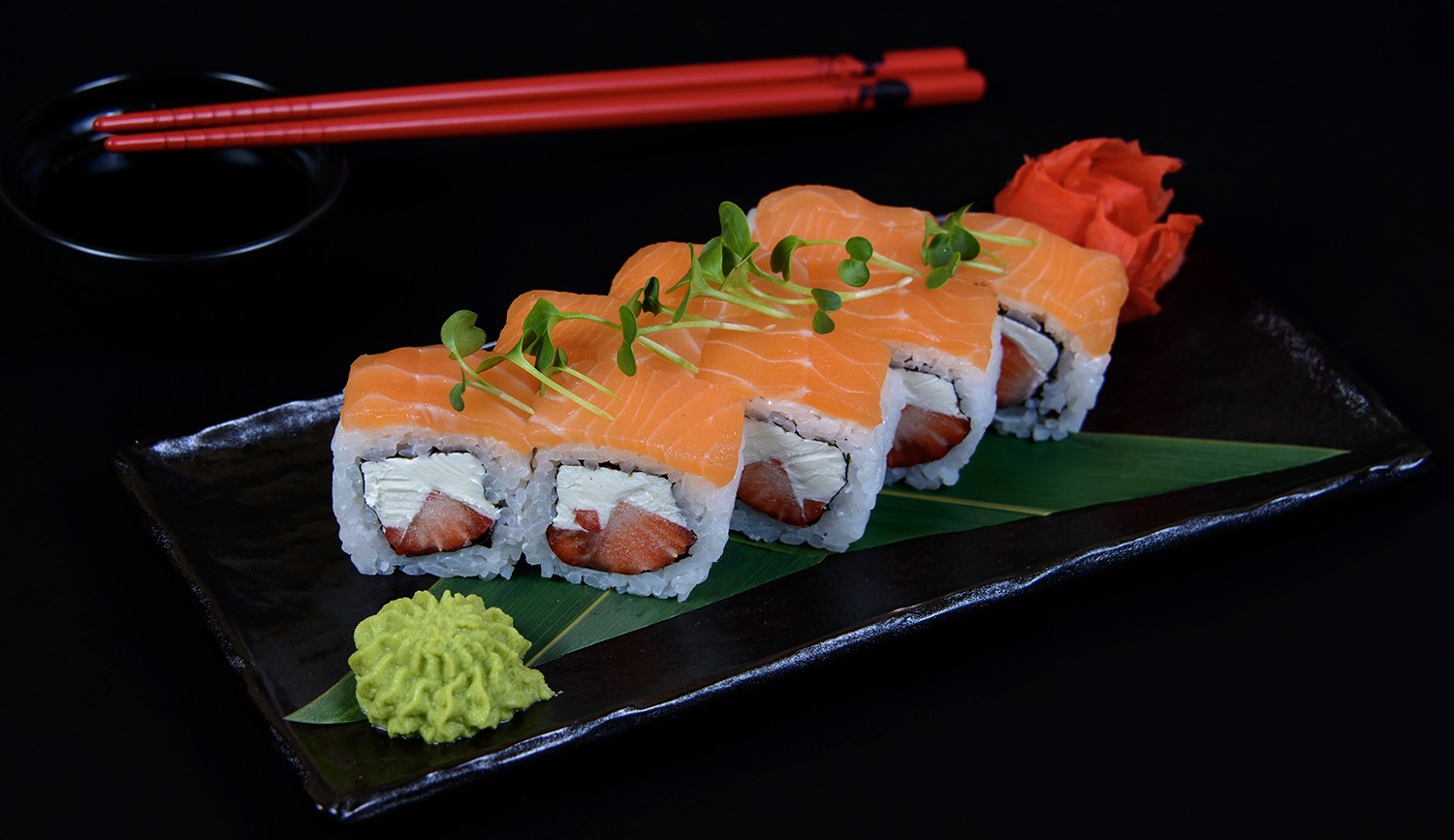 Филадельфия с клубникой